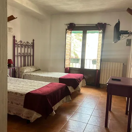 Hostal Calderon Cuenca-3